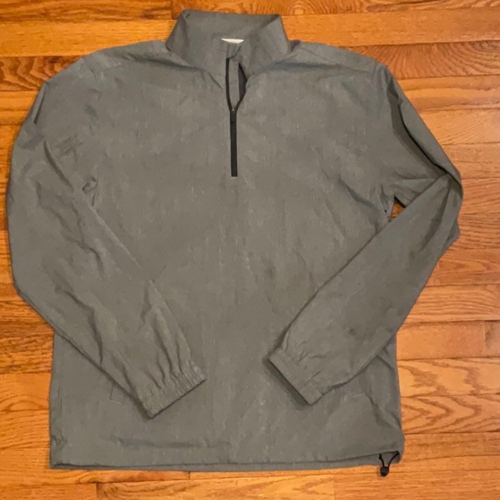 Southern Tide Vented Quarter Zip - Size Medium